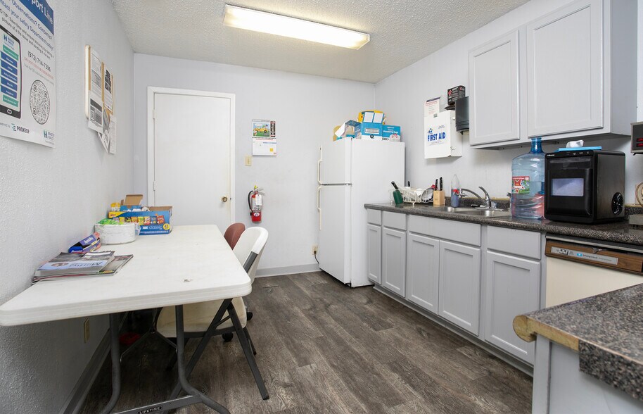 More Photos Of 5004 FM 2767, Tyler Industrial For Sale