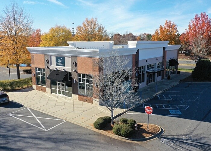 More Photos Of 1916-1930 Sardis Rd N, Charlotte Unknown For Lease