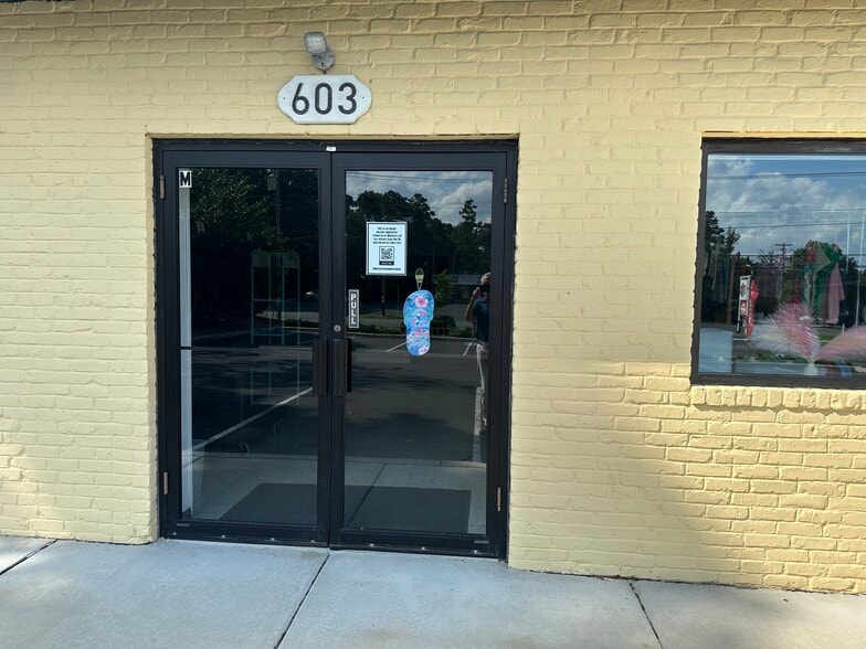 More Photos Of 603 Route 9 S, Little Egg Harbor Freestanding For Lease