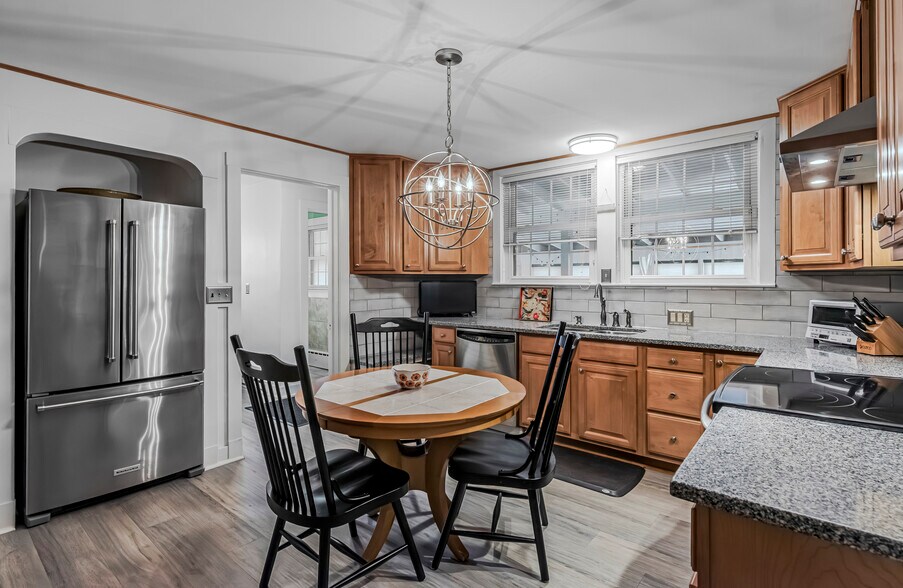 More Photos Of 2810 Genesee St, Utica Office Residential For Sale