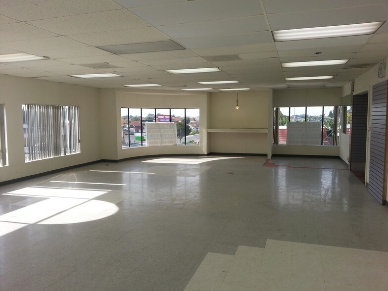 More Photos Of 925 W Winton Ave, Hayward General Retail For Sale