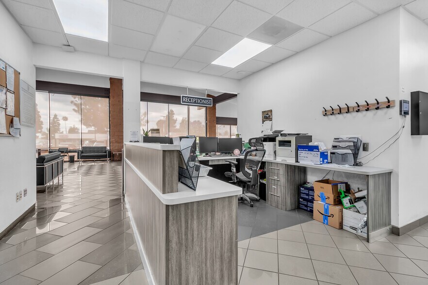More Photos Of 10325 Central Ave, Montclair Auto Dealership For Lease