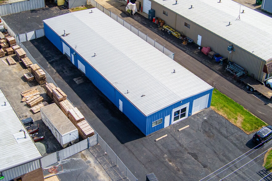 Primary Photo Of 560 S River St, Batavia Warehouse For Sale