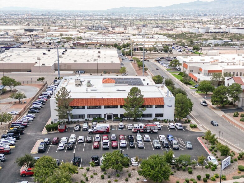 More Photos Of 7500 Viscount Blvd, El Paso Medical For Lease