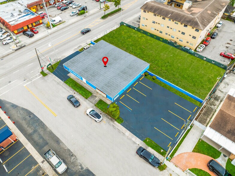 More Photos Of 3690-3694 E 4th Ave, Hialeah Freestanding For Sale