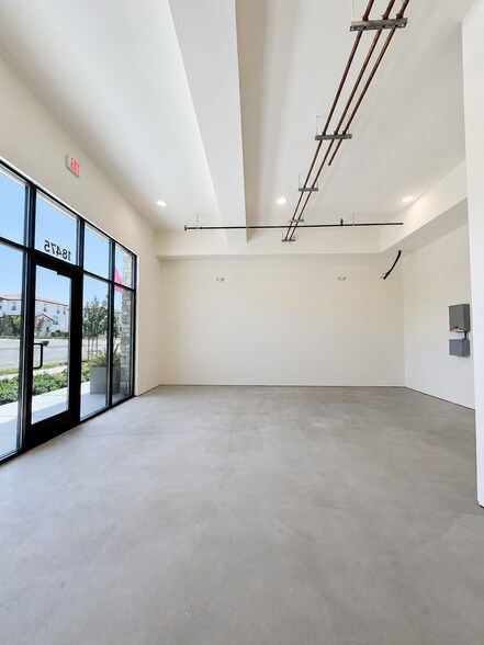 More Photos Of 18459-18491 Monterey Rd, Morgan Hl, Morgan Hill General Retail For Sale