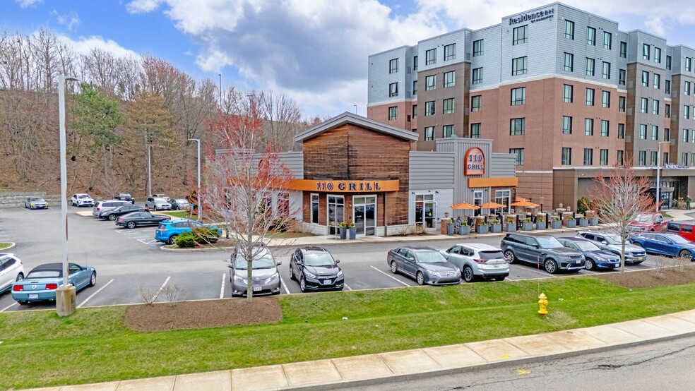 More Photos Of 170 Forbes Rd, Braintree Restaurant For Sale