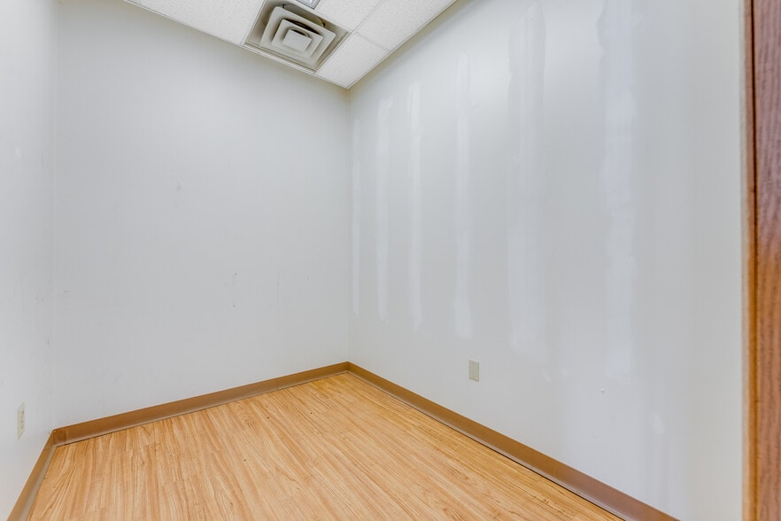More Photos Of 1023 Pittsburgh Rd, Uniontown Freestanding For Lease