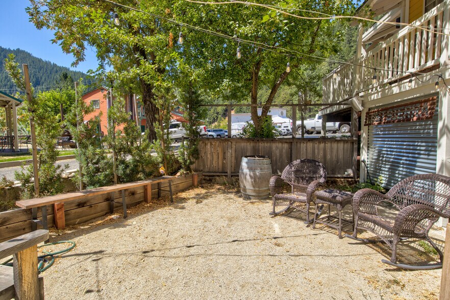 More Photos Of 200 Main St, Downieville Storefront Retail Residential For Sale