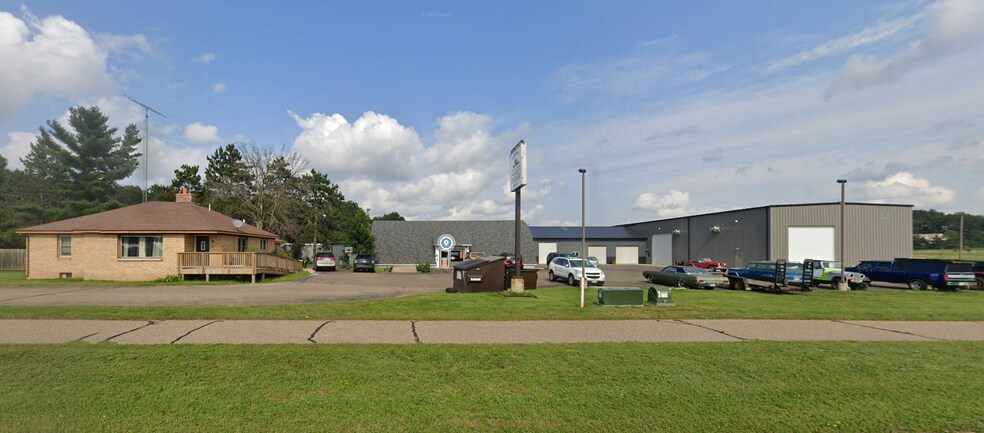 More Photos Of 6123 Sandstone Rd, Eau Claire Auto Dealership For Sale