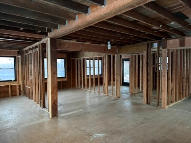 More Photos Of 2000 Hwy 34, Wall Township Auto Repair For Sale