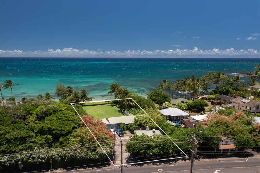 More Photos Of 65 Hana Hwy, Paia Restaurant For Lease