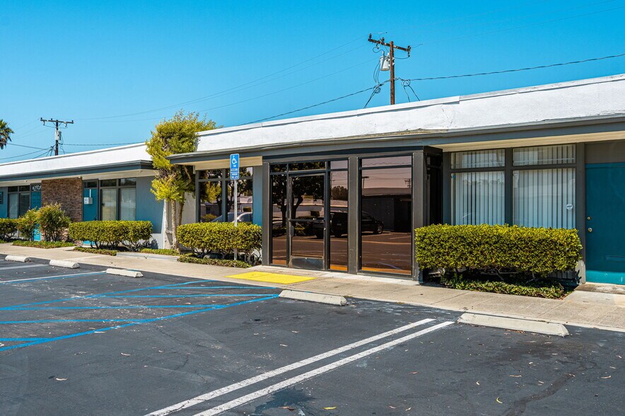 More Photos Of 1761 W Romneya Dr, Anaheim Medical For Lease