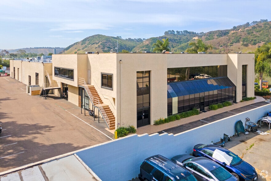 More Photos Of 11839-11855 Sorrento Valley Rd, San Diego Showroom For Sale