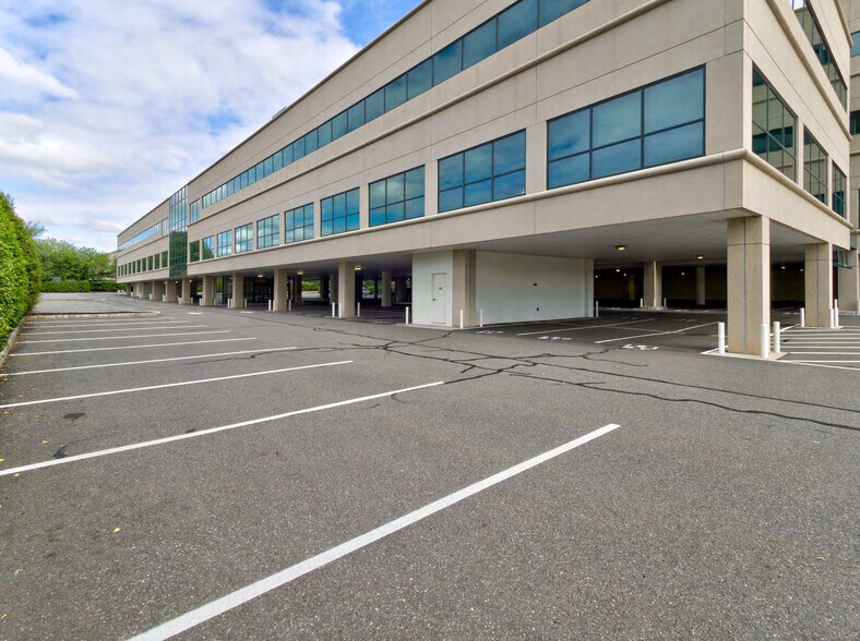 More Photos Of 100 Woodbridge Center Dr, Woodbridge Office For Lease