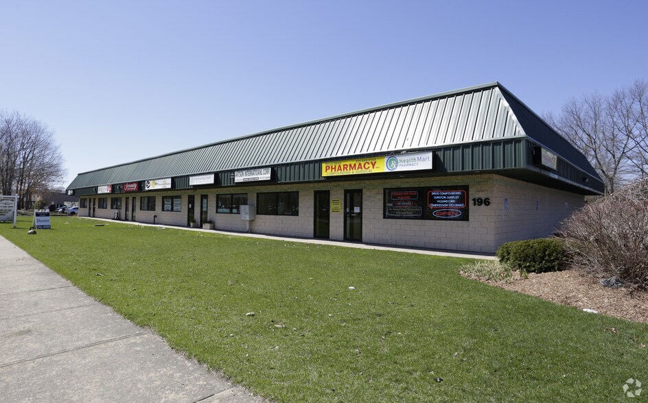 More Photos Of 196 N Belle Mead Rd, East Setauket Warehouse For Lease