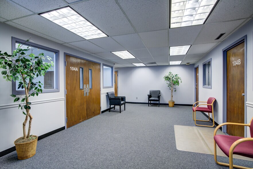 More Photos Of 225 S Academy Blvd, Colorado Springs Office For Sale