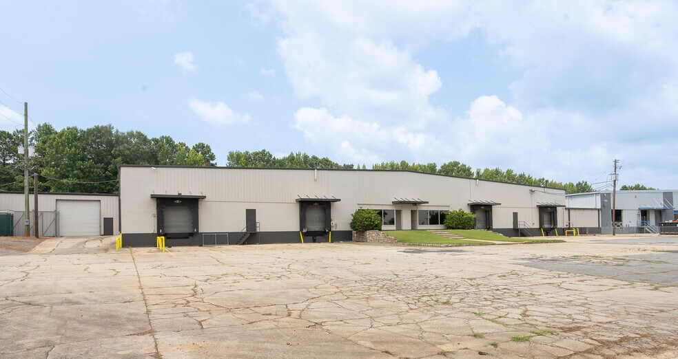 More Photos Of 1145 Hayes Industrial Dr, Marietta Warehouse For Sale