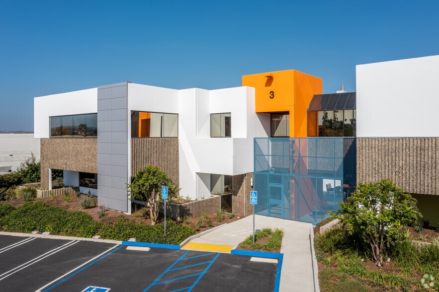 More Photos Of 3 Burroughs, Irvine Research And Development For Lease