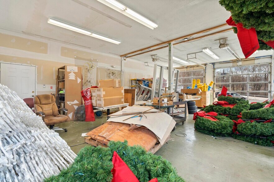 More Photos Of 1531 Route 163, Oakdale Auto Repair For Sale