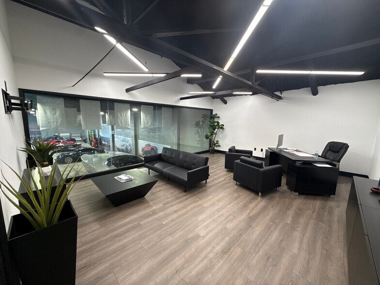 More Photos Of 1045 Hummel Ave, Lemoyne Industrial For Sale