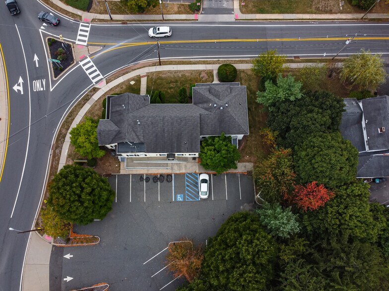 More Photos Of 221 S Main St, Flemington Office For Sale