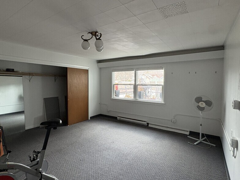 More Photos Of 3907-3907 Grand Ave, Duluth Storefront Retail Residential For Sale