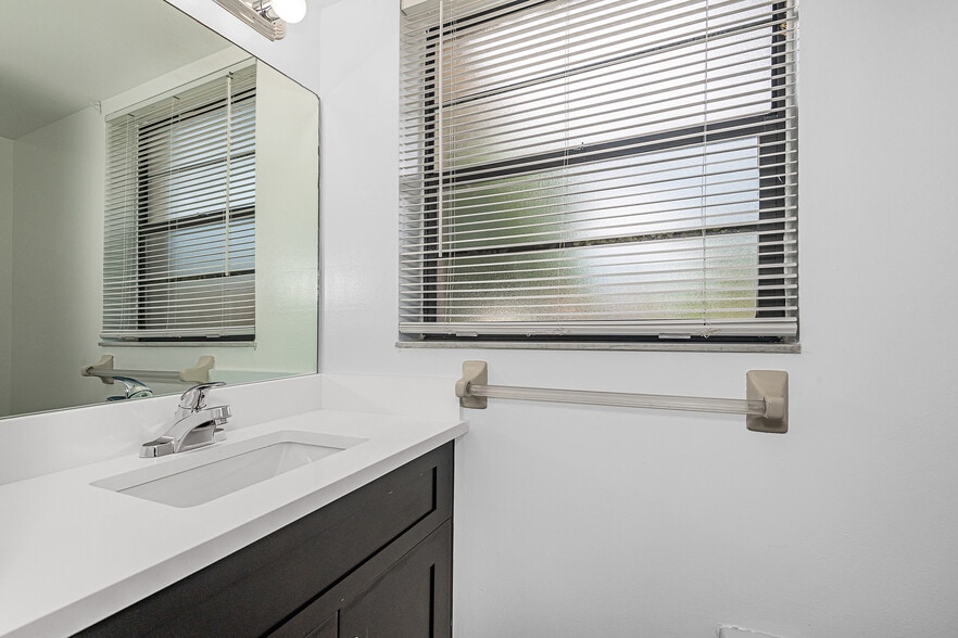 More Photos Of 11430-11442 NW 45th St, Coral Springs Apartments For Sale