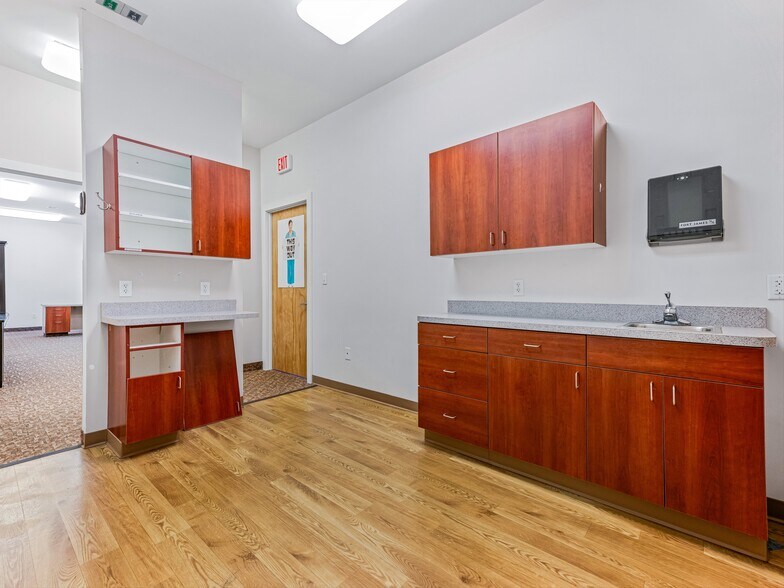 More Photos Of 3179 Sweeten Creek Rd, Asheville General Retail For Lease