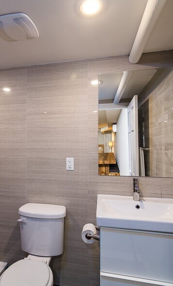 More Photos Of 411 Himrod St, Brooklyn Multifamily For Sale