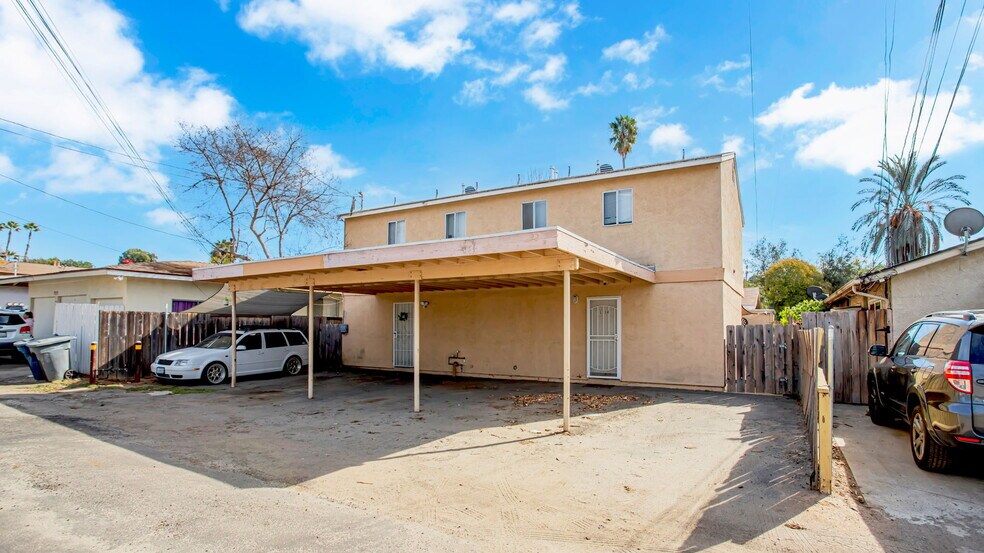 More Photos Of 1110 E 2nd Ave, Escondido Multifamily For Sale