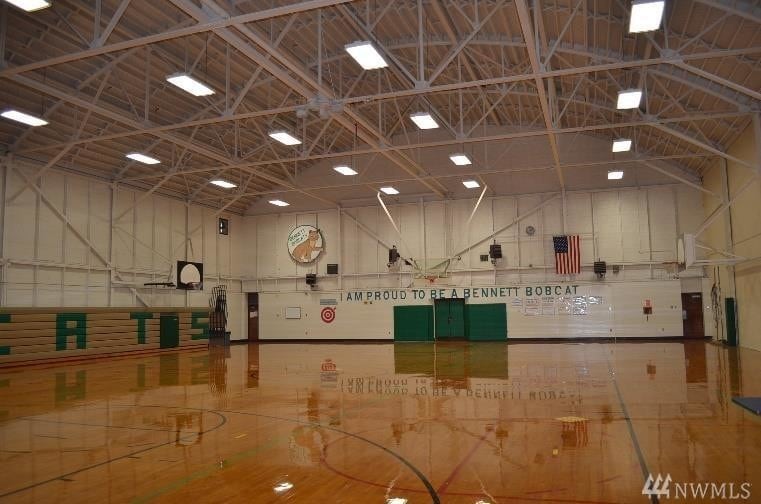 More Photos Of 233 S Market Blvd, Chehalis Schools For Sale