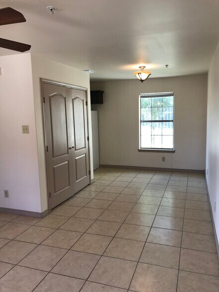 More Photos Of 3102 Lane St, Laredo Apartments For Sale