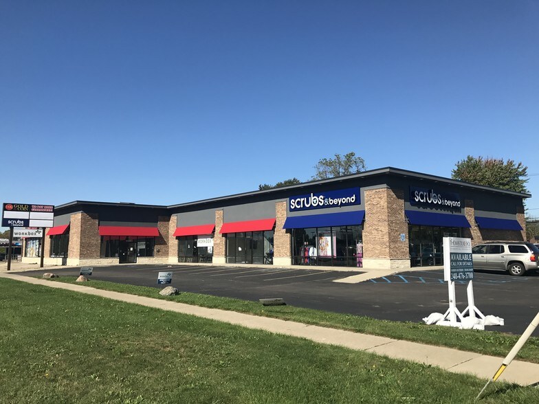 More Photos Of 16134-16146 Eureka Rd, Southgate Storefront For Lease