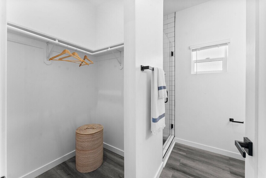 More Photos Of 8353 Ivory Coast Dr, San Diego Multifamily For Sale