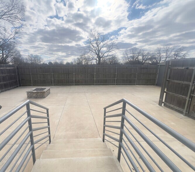 More Photos Of 409 W Washington St, Broken Arrow Land For Sale