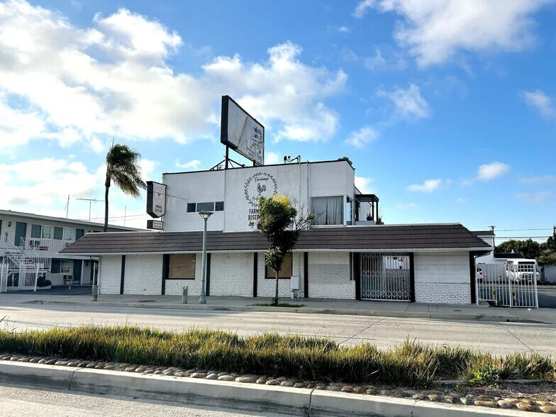Primary Photo Of 4843 W Century Blvd, Inglewood Restaurant For Lease