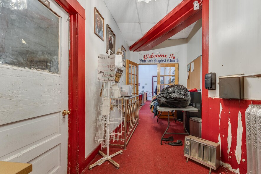 More Photos Of 220-222 Littleton Ave, Newark Religious Facility For Sale