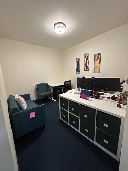 More Photos Of 63-17 Metropolitan Ave, Middle Village Warehouse For Lease