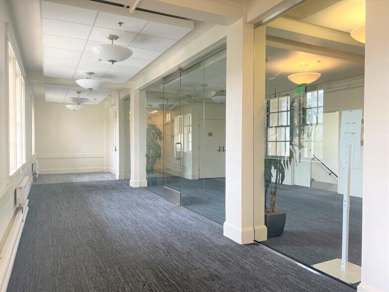 More Photos Of 1808 Wedemeyer St, San Francisco Office For Lease