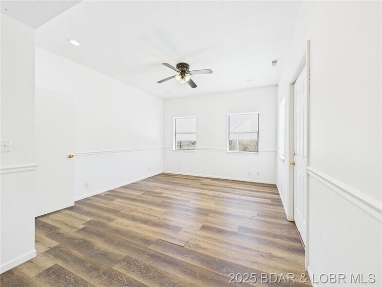 More Photos Of 310 N Main St, Gravois Mills Office Residential For Sale