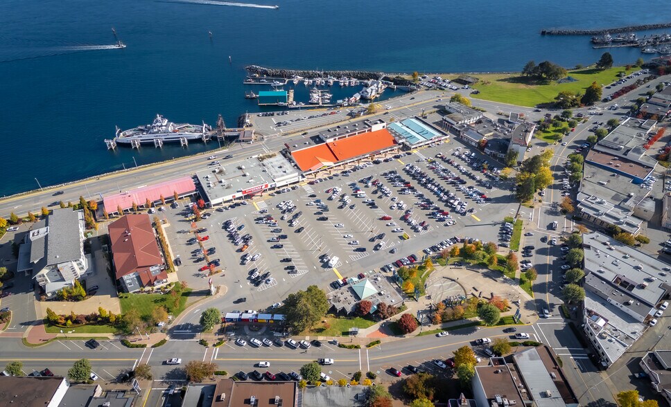More Photos Of 1100-1111 Shoppers Row, Campbell River General Retail For Sale