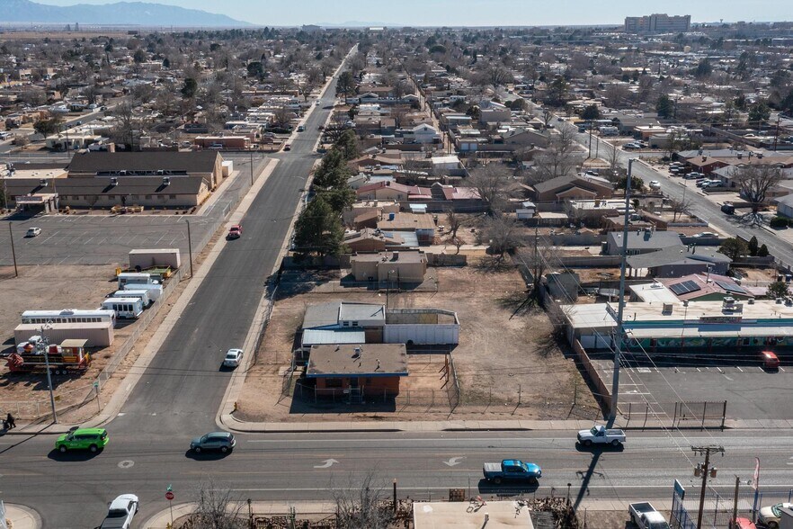 More Photos Of 6510 Zuni Rd SE, Albuquerque Land For Sale