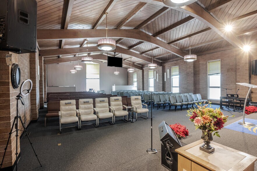 More Photos Of 4677 Tompkins Ave, Oakland Religious Facility For Sale