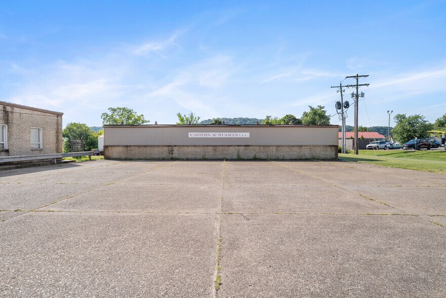 More Photos Of 1725 Eastern Ave, Gallipolis Office For Sale
