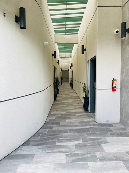 More Photos Of 550 W Garvey Ave, Monterey Park General Retail For Lease