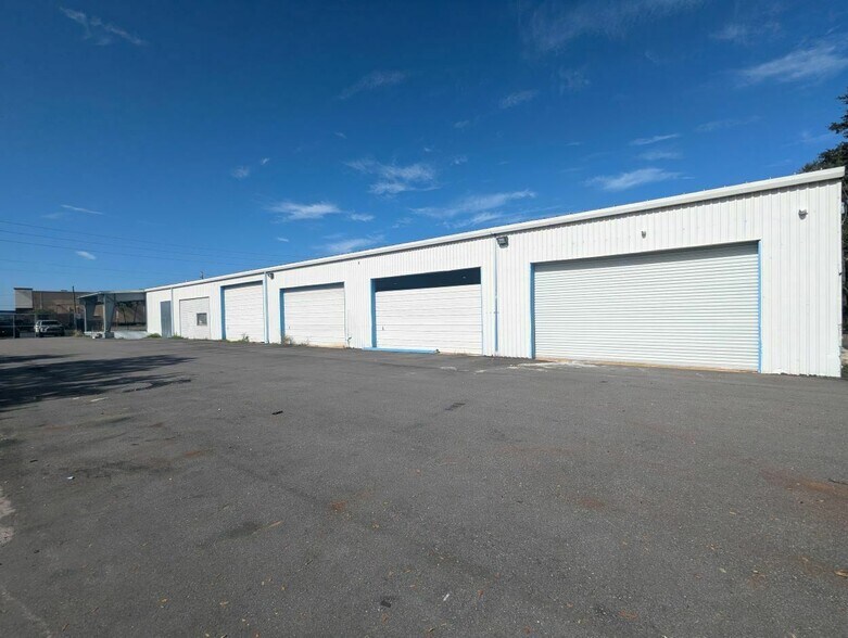 More Photos Of 2920 ALT US 27, Sebring Service For Sale