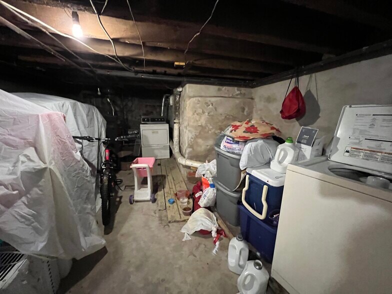 More Photos Of 1908 S 7th St, Philadelphia Apartments For Sale