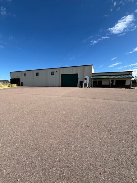 More Photos Of 3370 Drennan Industrial Loop S, Colorado Springs Flex For Lease