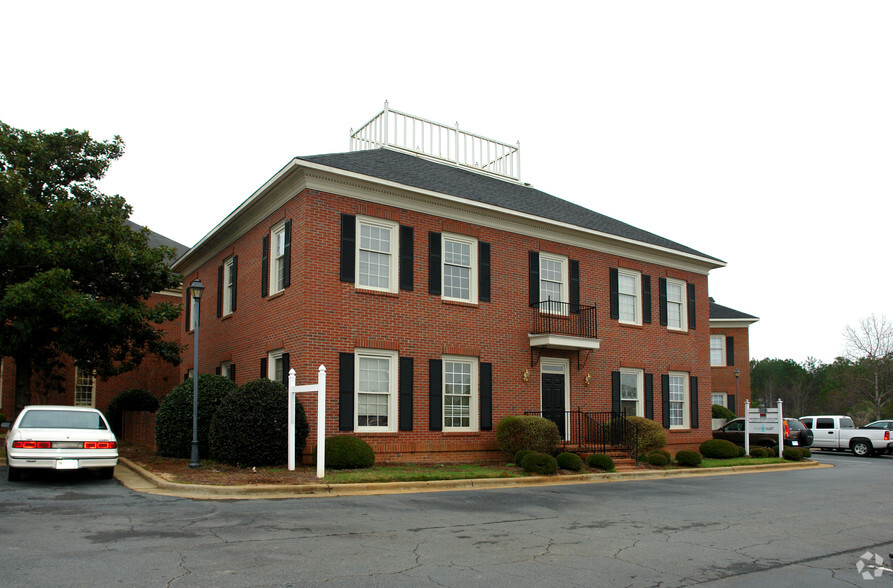 Primary Photo Of 2537 Lafayette Plaza Dr, Albany Office For Lease